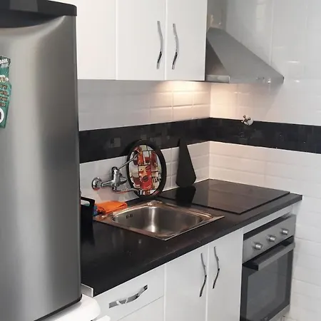 One Bedroom Flat In Fenals For 4 People * 료렛 드 마르