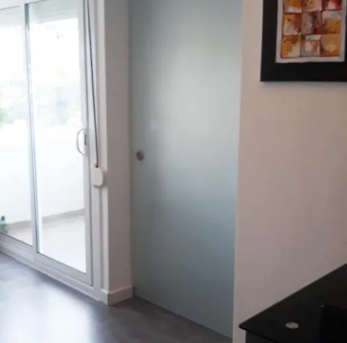 One Bedroom Flat In Fenals For 4 People Daire *