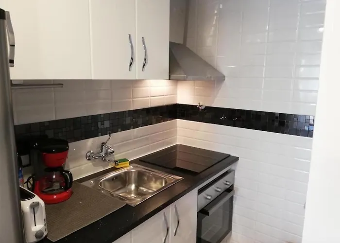 Daire One Bedroom Flat In Fenals For 4 People