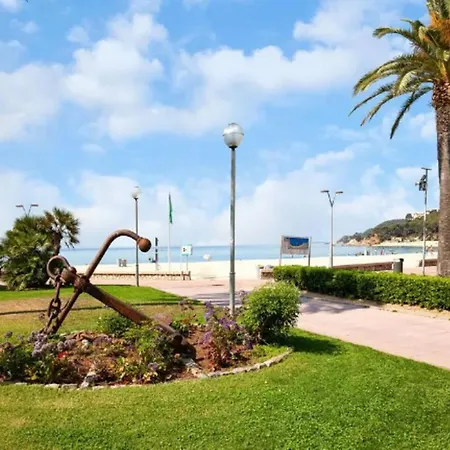 One Bedroom Flat In Fenals For 4 People