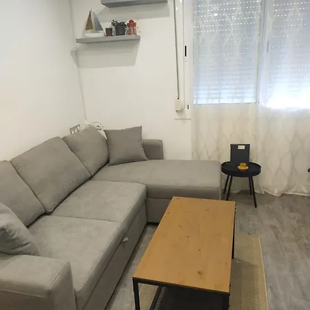 アパート One Bedroom Flat In Fenals For 4 People *