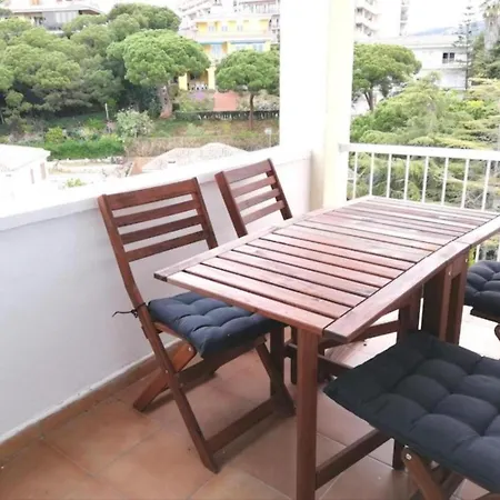 One Bedroom Flat In Fenals For 4 People *