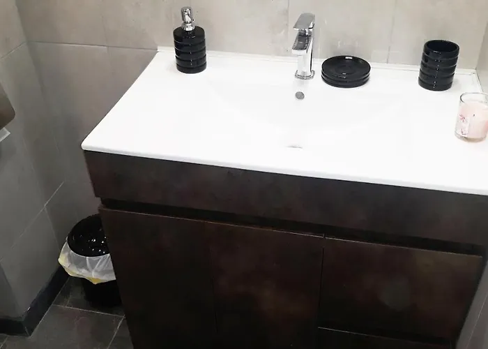 One Bedroom Flat In Fenals For 4 People شقة يوريت دي مار