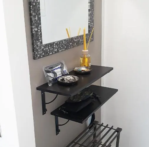 One Bedroom Flat In Fenals For 4 People * يوريت دي مار