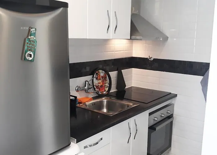 One Bedroom Flat In Fenals For 4 People * Lloret de Mar