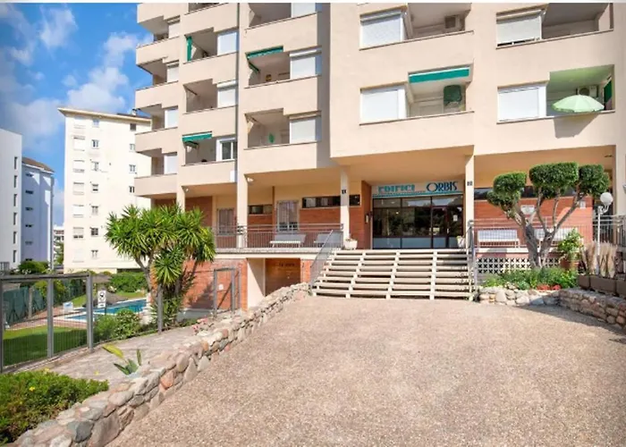 One Bedroom Flat In Fenals For 4 People يوريت دي مار