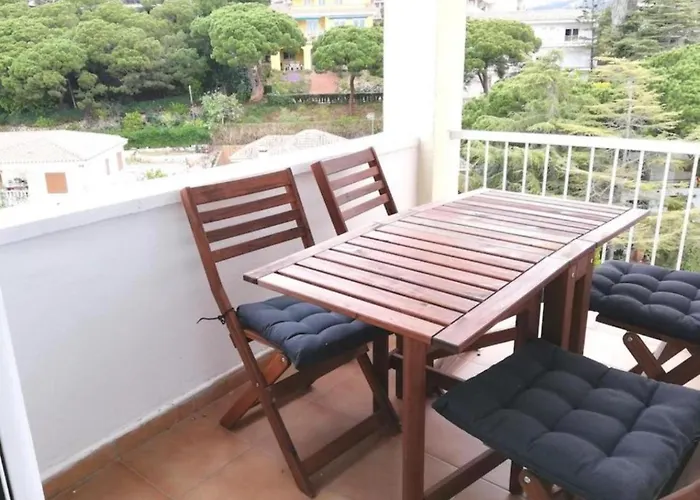 One Bedroom Flat In Fenals For 4 People *