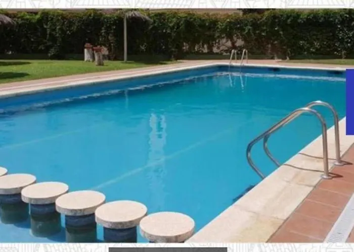 One Bedroom Flat In Fenals For 4 People 滨海略雷特